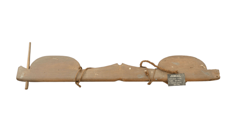 Yoke
